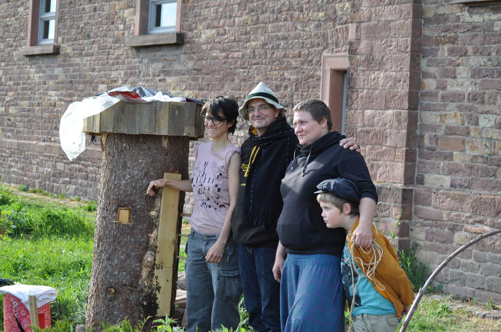 Beds and Bees (2017)