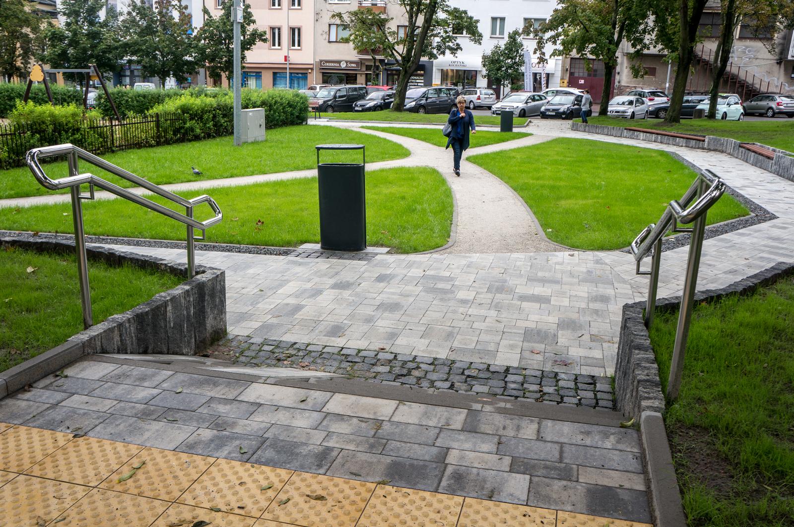 Aestheticization of green areas at Gornoslaski Square